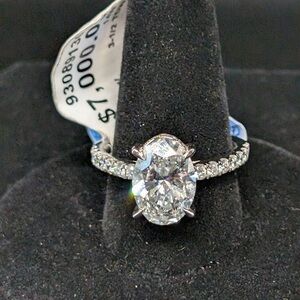 Diamond wedding ring size 7 white gold